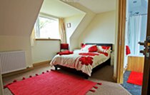 Red Skye bed and breakfast accommodation, double room with ensuite